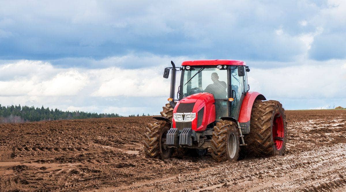 kożyści z kożystania z szerszych opon w rolnictwie